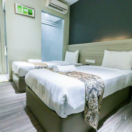 Hotel 99 Kepong Куала Лумпур Екстериор снимка