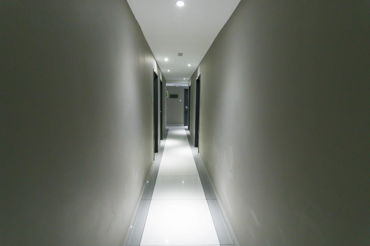 Hotel 99 Kepong Куала Лумпур Екстериор снимка