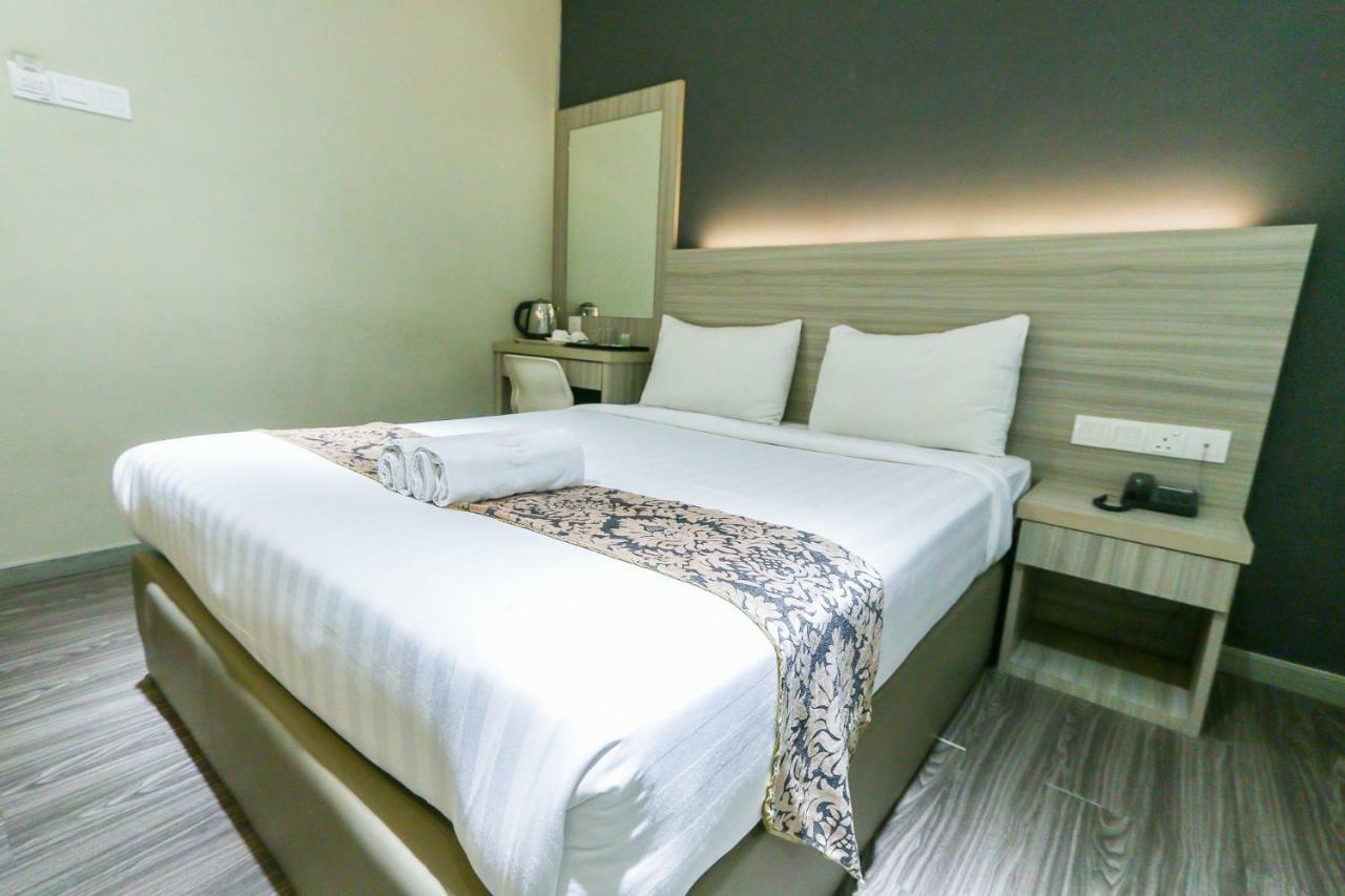 Hotel 99 Kepong Куала Лумпур Екстериор снимка